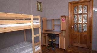 Гостиница Like Hostel Саранск Саранск Кровать в общем четырехместном номере для женщин-4